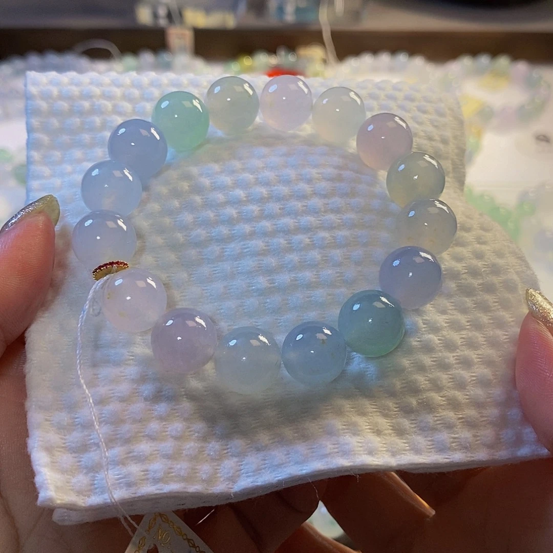 定制翡翠未镶嵌翡翠.