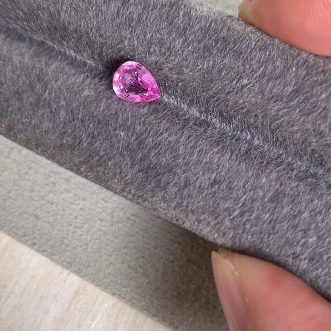 蓝宝石裸石1.27 无烧 斯里兰卡