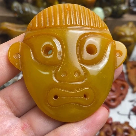 蛇纹石玉未镶嵌颈饰108