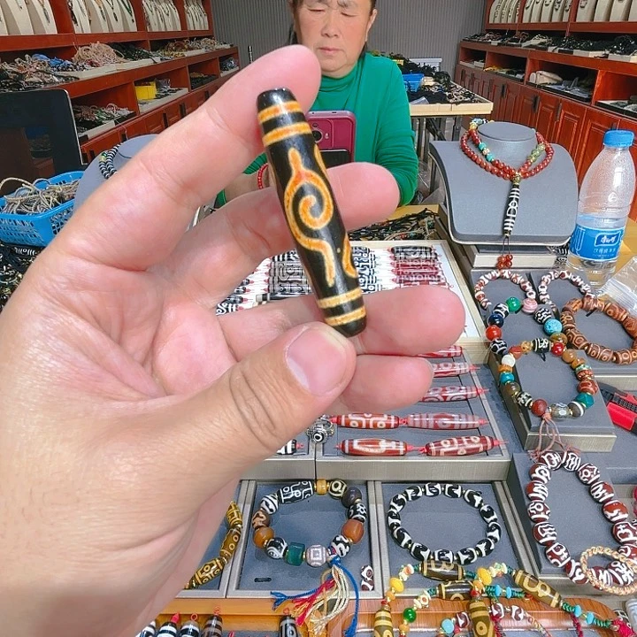 未镶嵌玛瑙/玉髓珠宝奇石