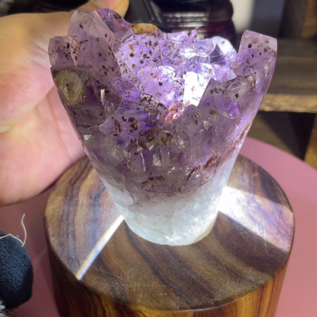 紫晶未镶嵌大型摆件（非配饰）