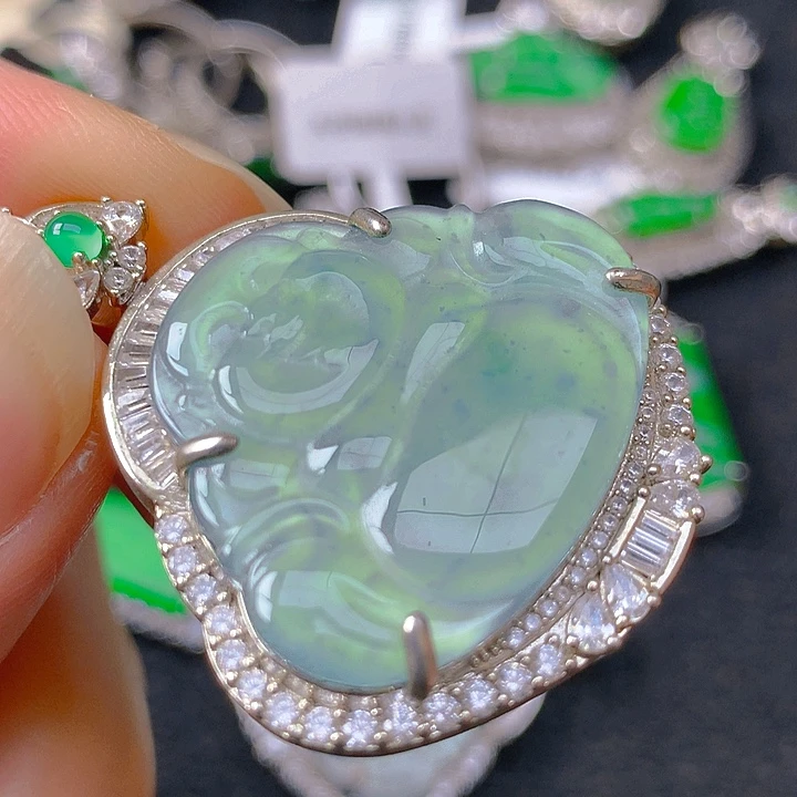 翡翠未镶嵌颈饰翡翠