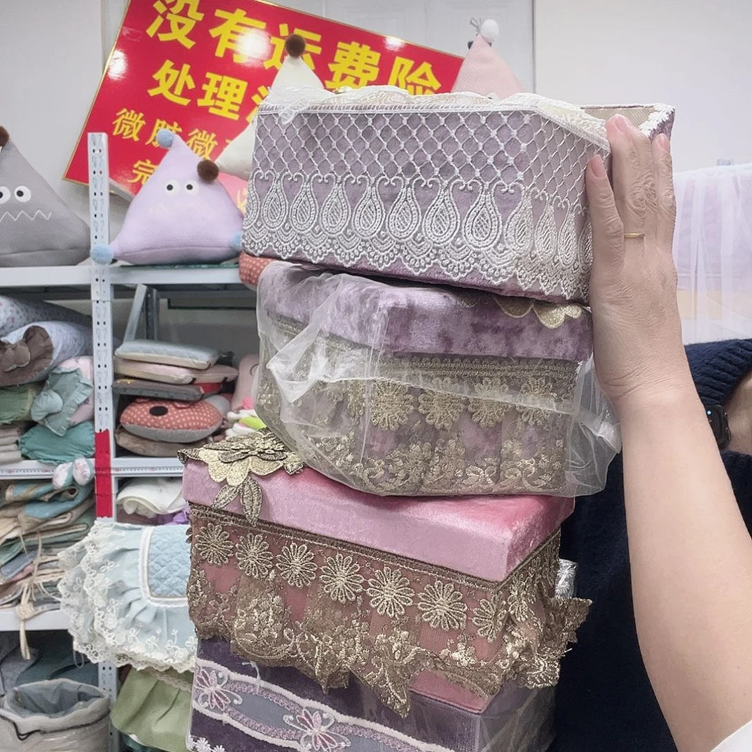 雪尼尔快乐大本营在这里是