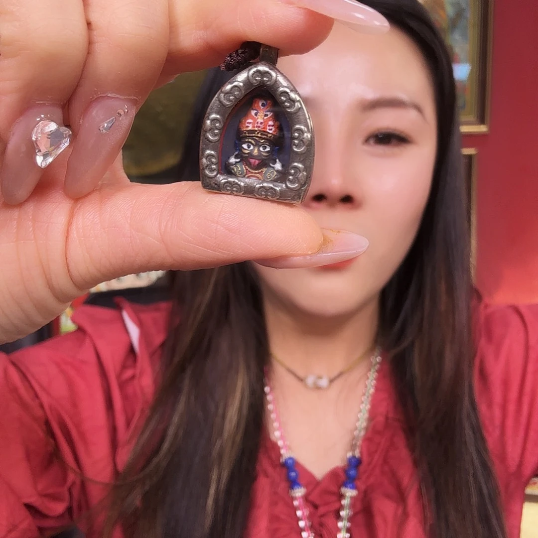 装裱画扎基拉姆擦擦