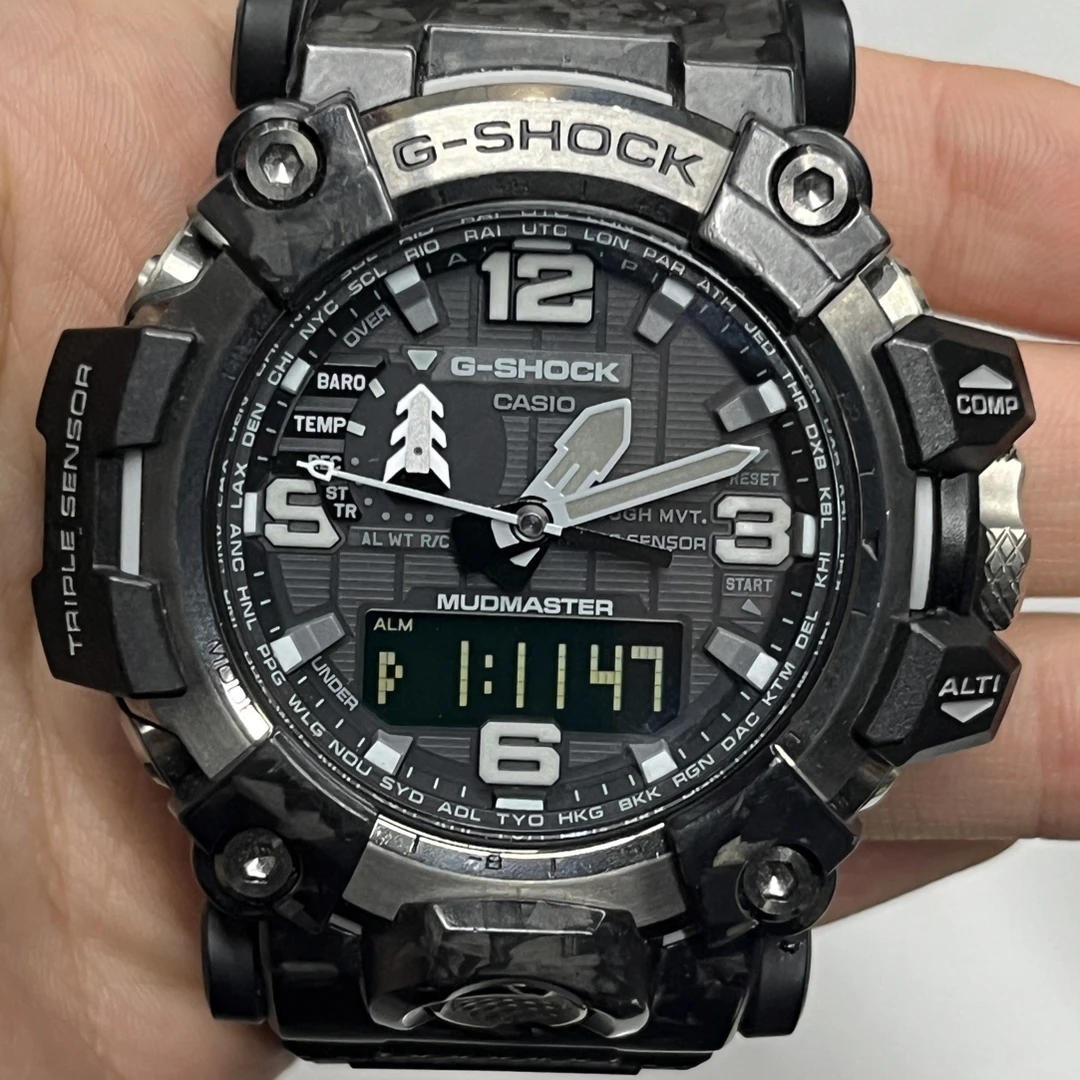 99新 Casio/卡西欧 黑色碳纤维大泥王二代gwg-2000太阳能电波