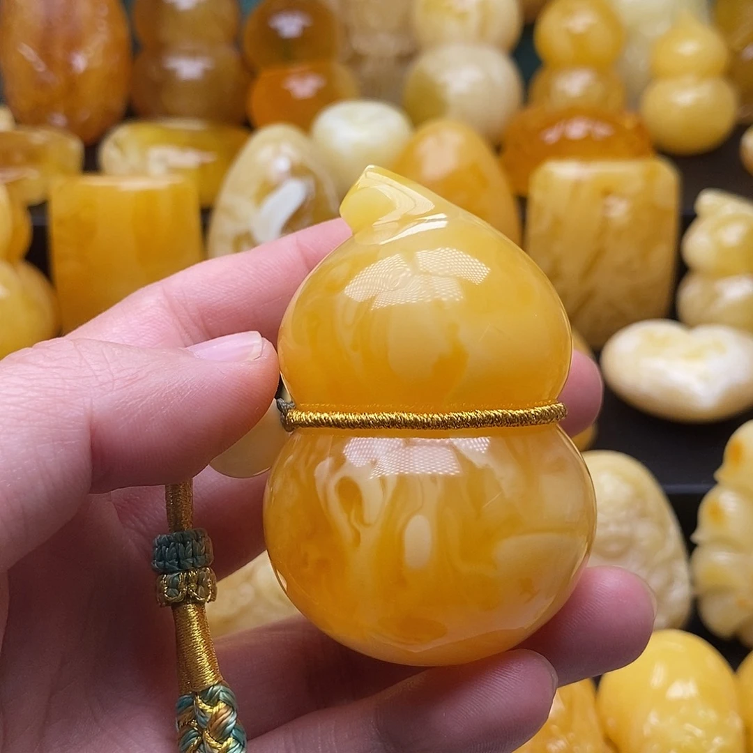 琥珀颈饰未镶嵌琥珀蜜蜡吊坠