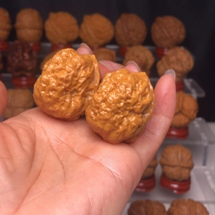 吊坠桃核38鸭嘴兽