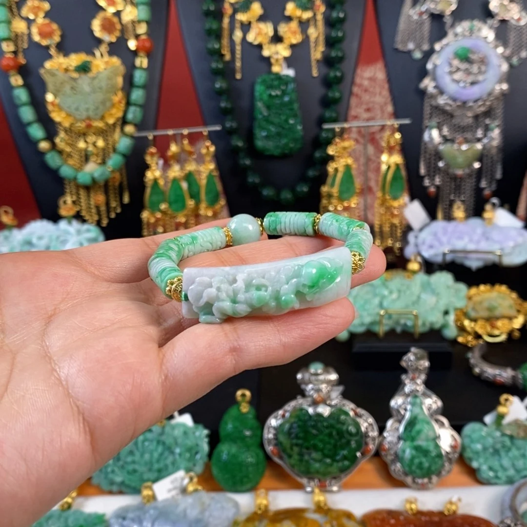 翡翠手链未镶嵌蝶恋花手牌