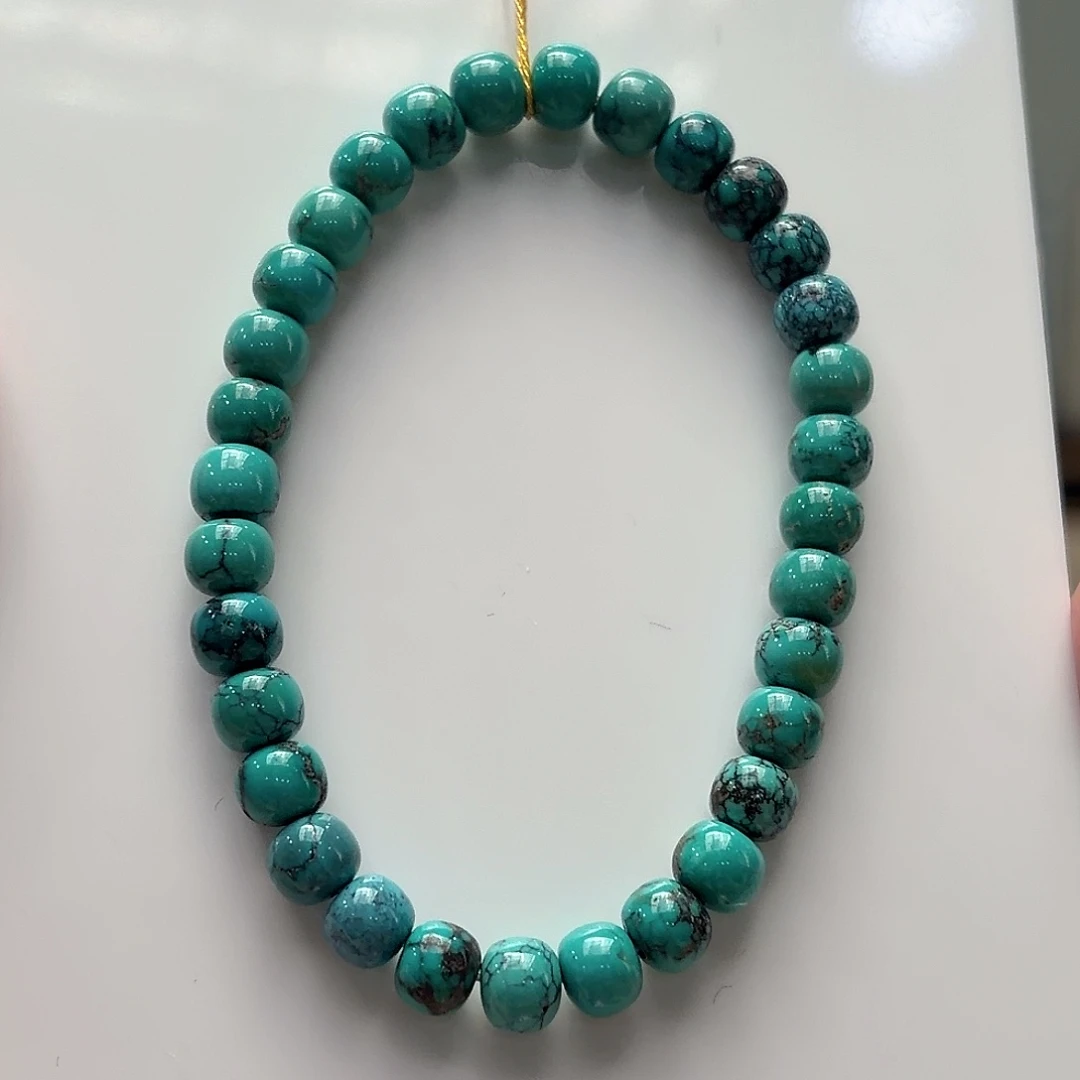 绿松石未镶嵌颈饰