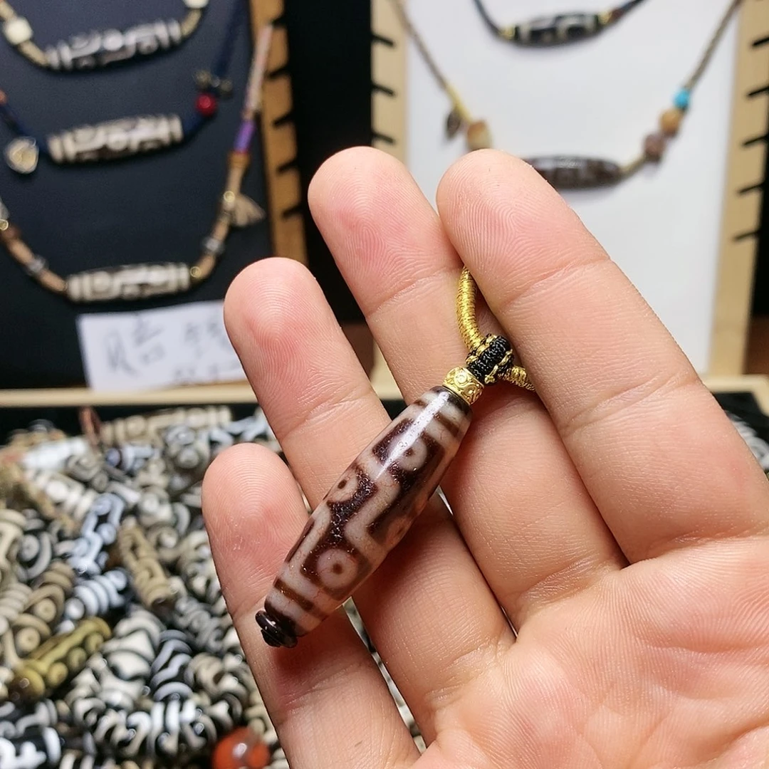 玛瑙/玉髓吊坠(赠链)未镶嵌海****。