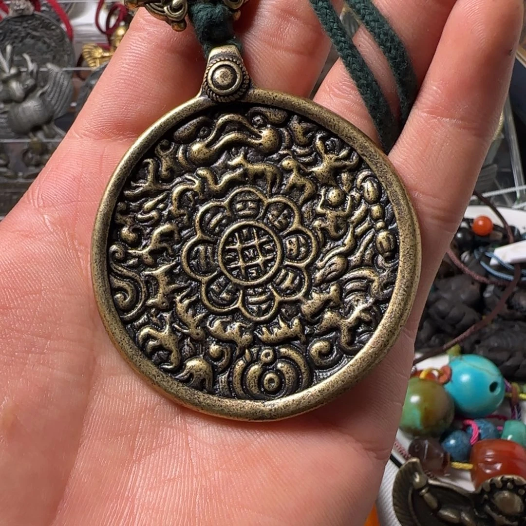 皮***皮颈饰玻璃啊啊啊啊啊啊