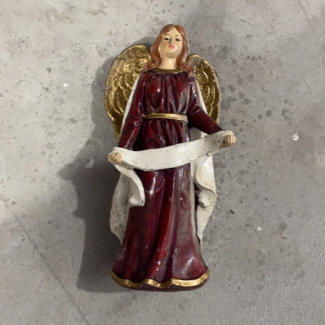 爱***手瓷片微瑕，不退不换，看好再拍