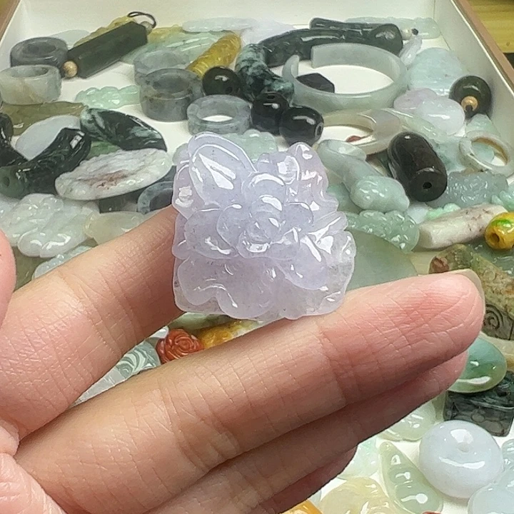 北***馨翡翠未镶嵌颈饰天然翡翠