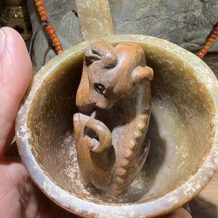 晋***阁和田玉未镶嵌挂件