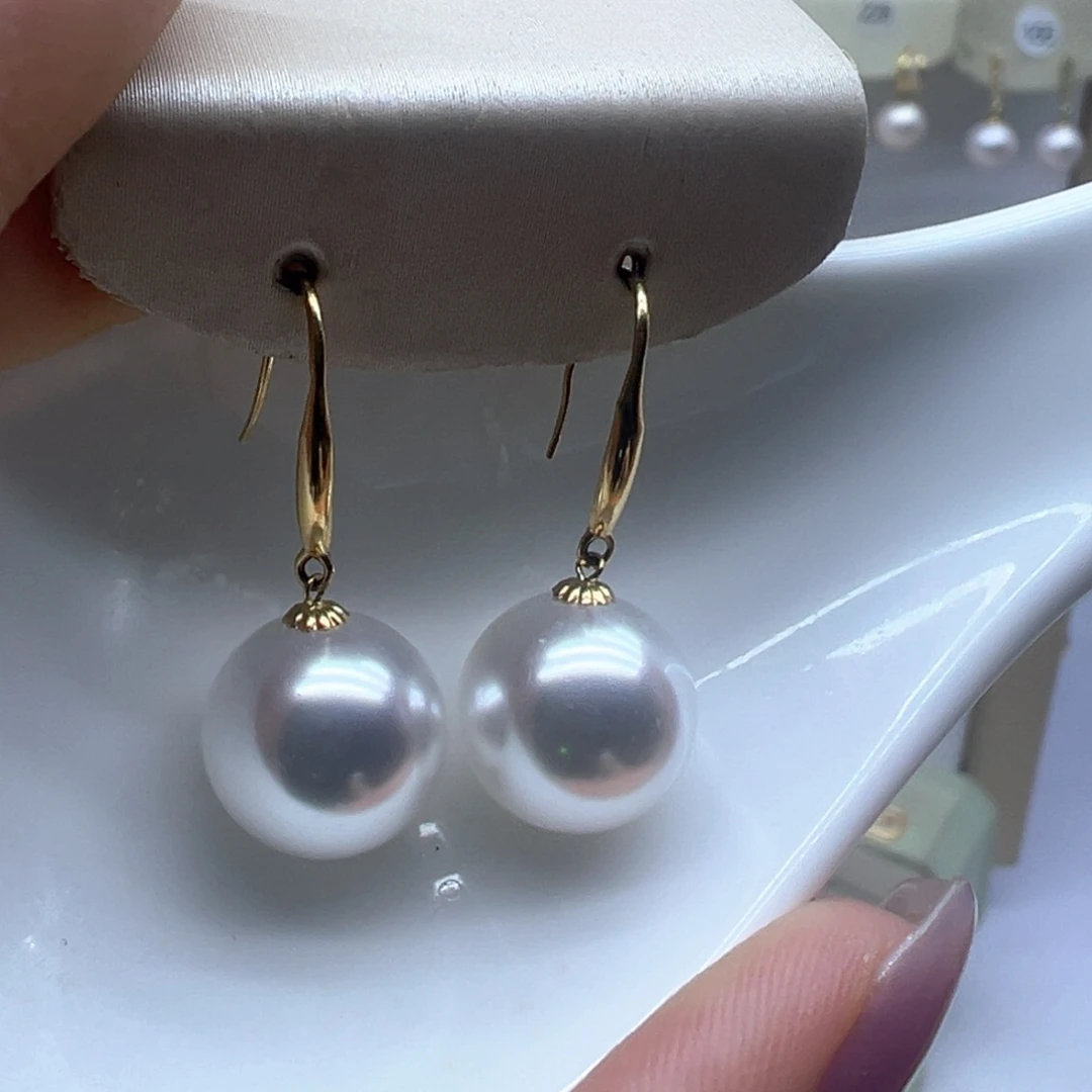 18K金镶嵌淡水珍珠耳饰