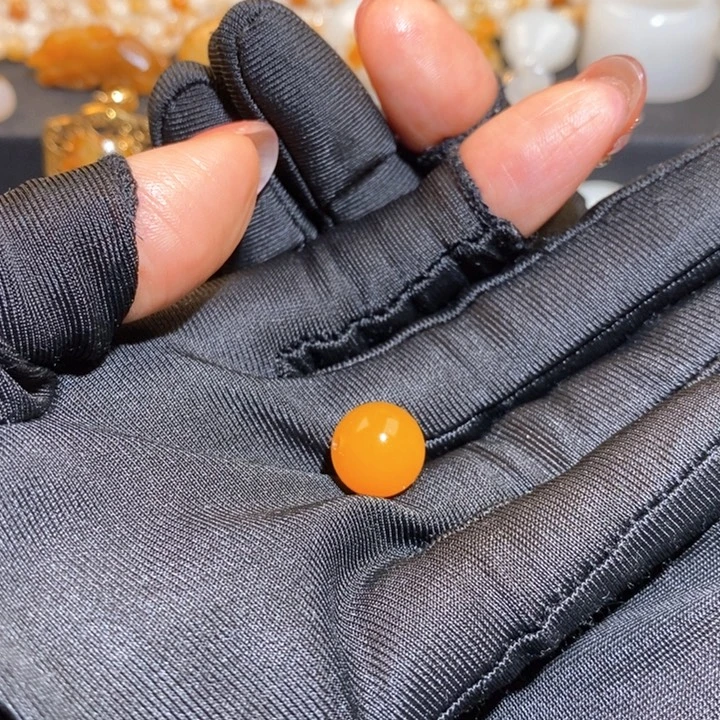 ****木未镶嵌手链和田玉