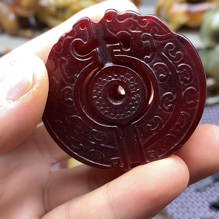未镶嵌蛇纹石玉颈饰