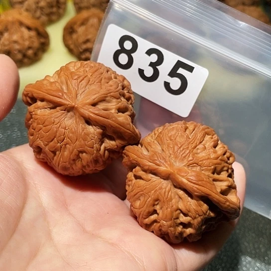 文玩核桃吊坠凤凰43