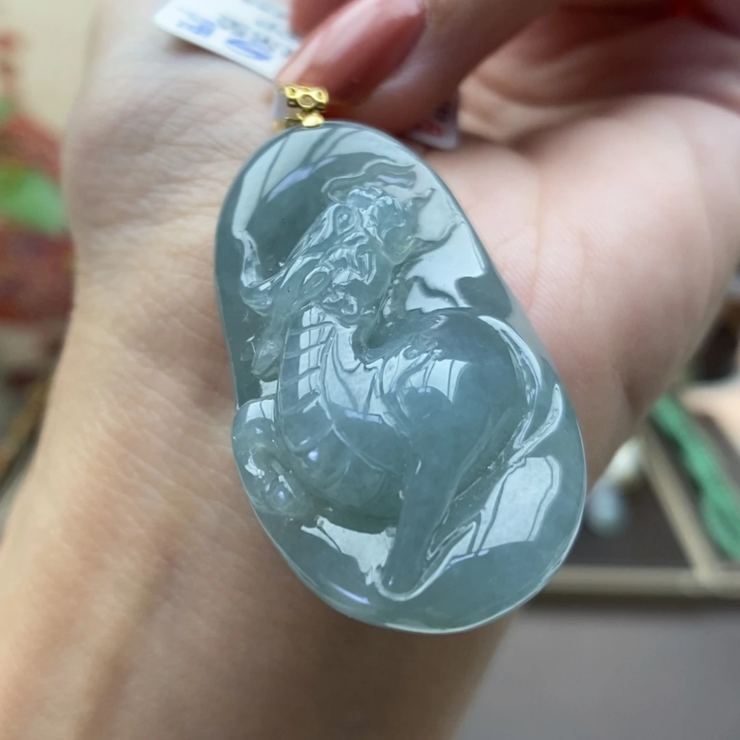 翡翠18K金镶嵌颈饰吊坠59