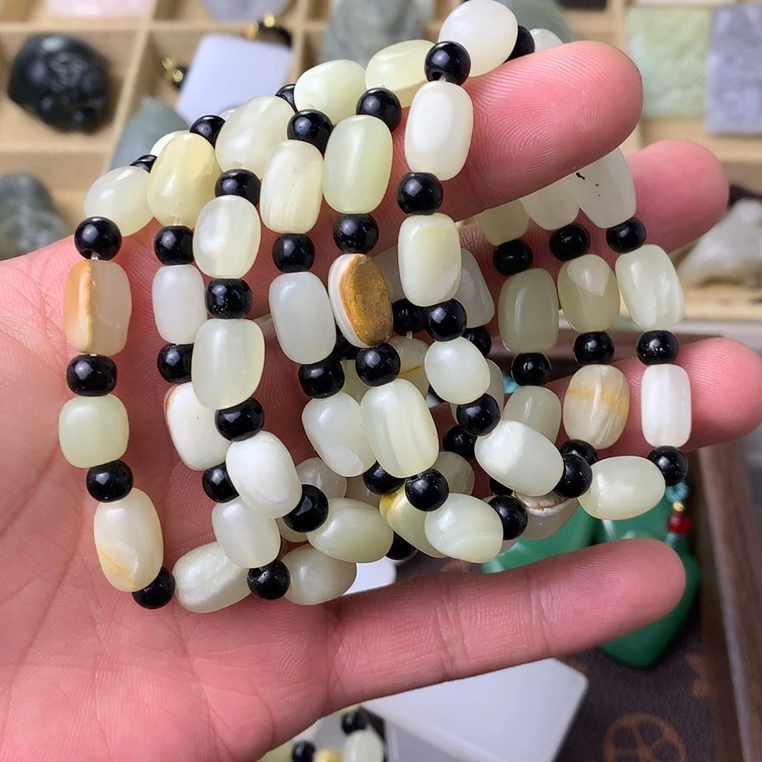 和田玉未镶嵌手链