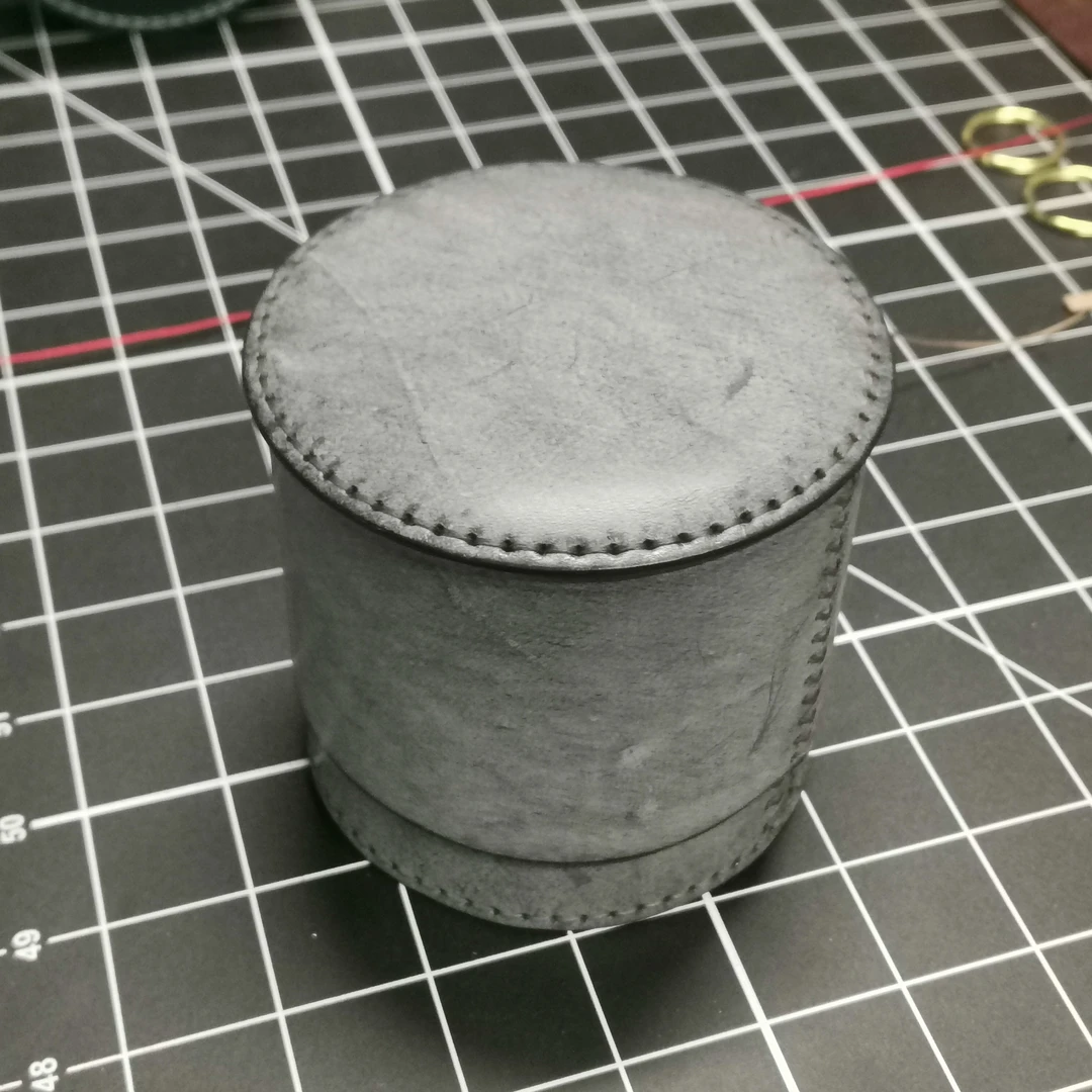 意大利雾蜡桶型收纳包