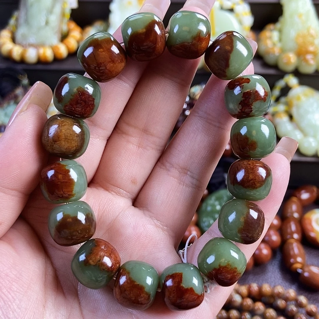 透闪石质玉未镶嵌手串