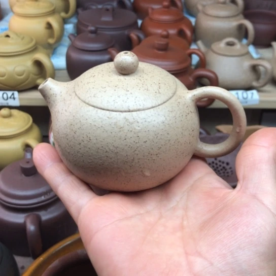 茶壶紫砂白段西施180豪升左右