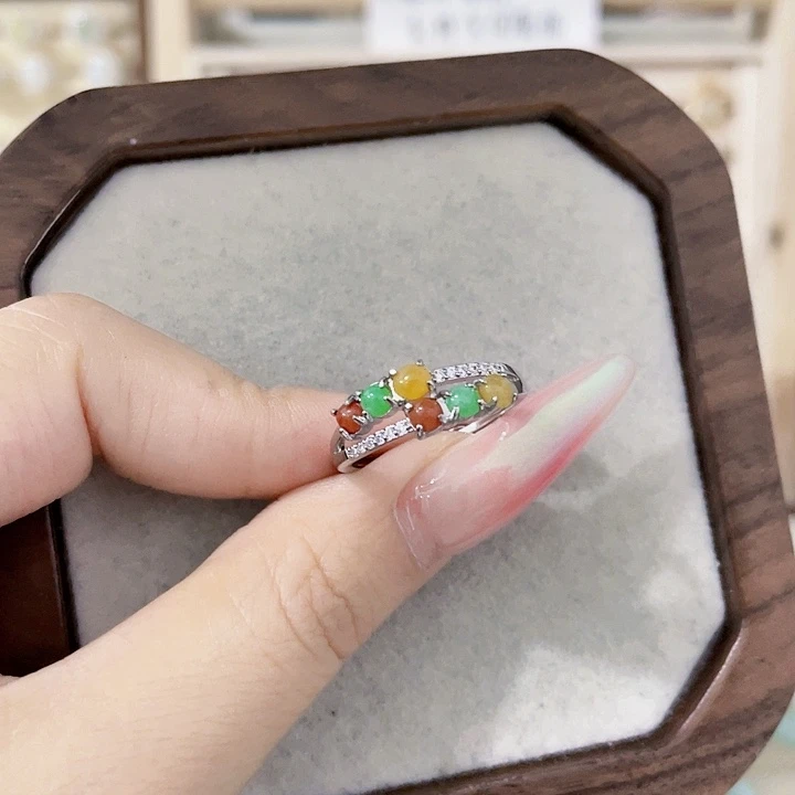 翡翠未镶嵌颈饰天然翡翠Ａ货