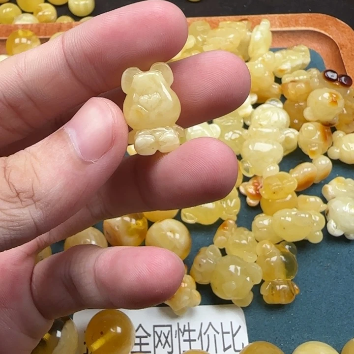 蜜蜡未镶嵌珠宝奇石天然127