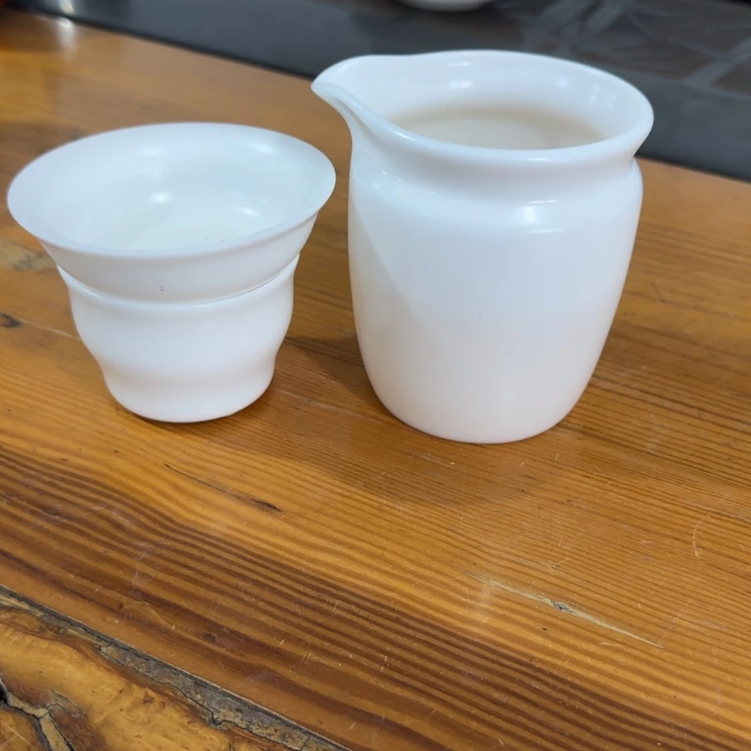 瓷片清库存，小微瑕。