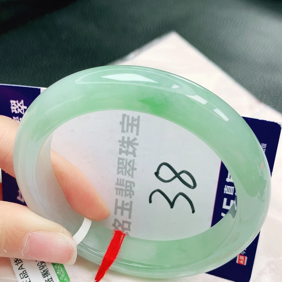 翡翠手镯未镶嵌缅甸天然a货翡翠手镯