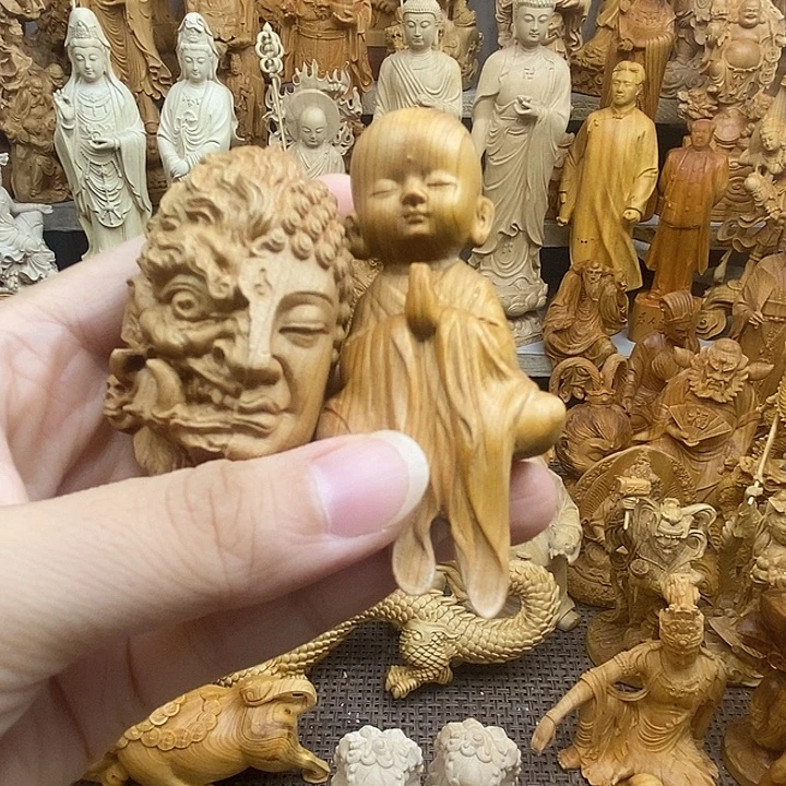 遇***风柏木（崖柏）手把件