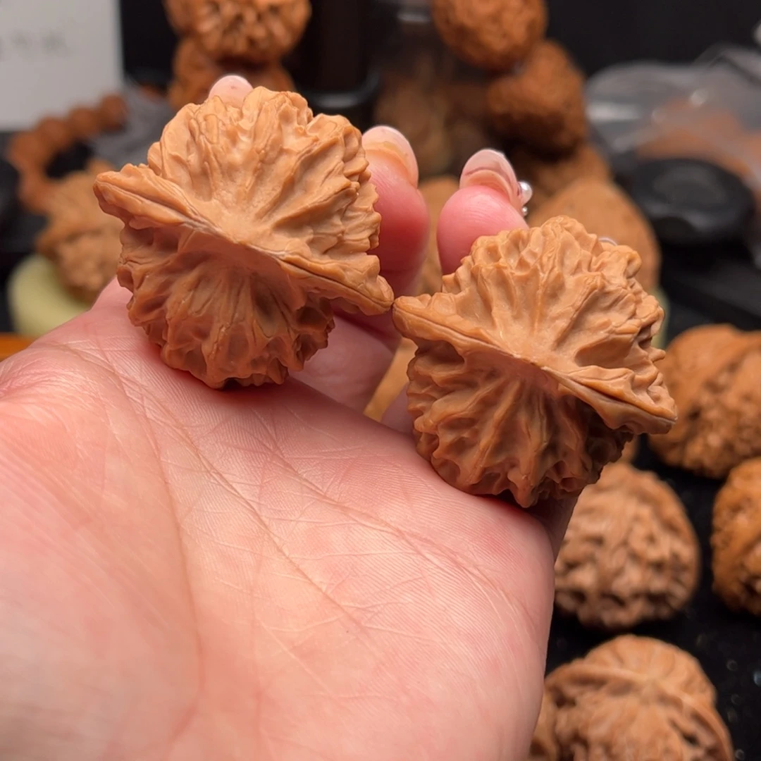 核桃把件龙鳞41全