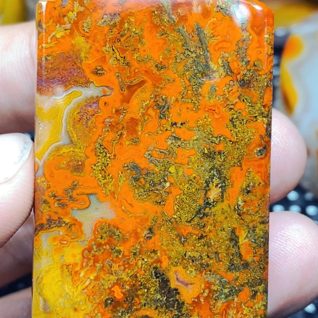 未镶嵌吊坠(不含链)玛瑙/玉髓铁*