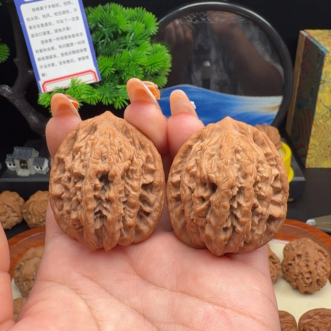 文玩核桃把件全品麦虎40新果