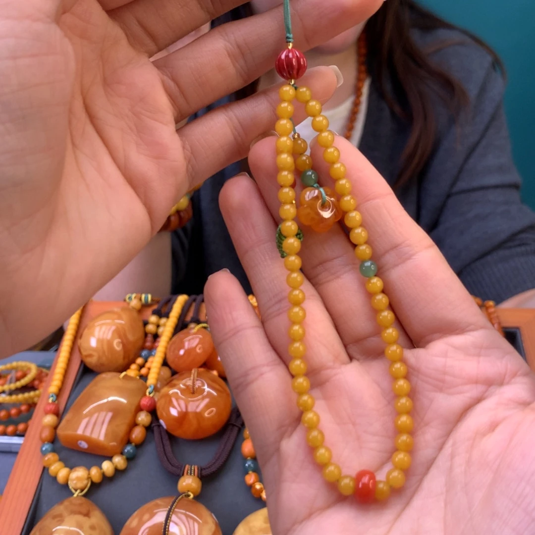 蜜蜡未镶嵌裸石手机挂件多样性发