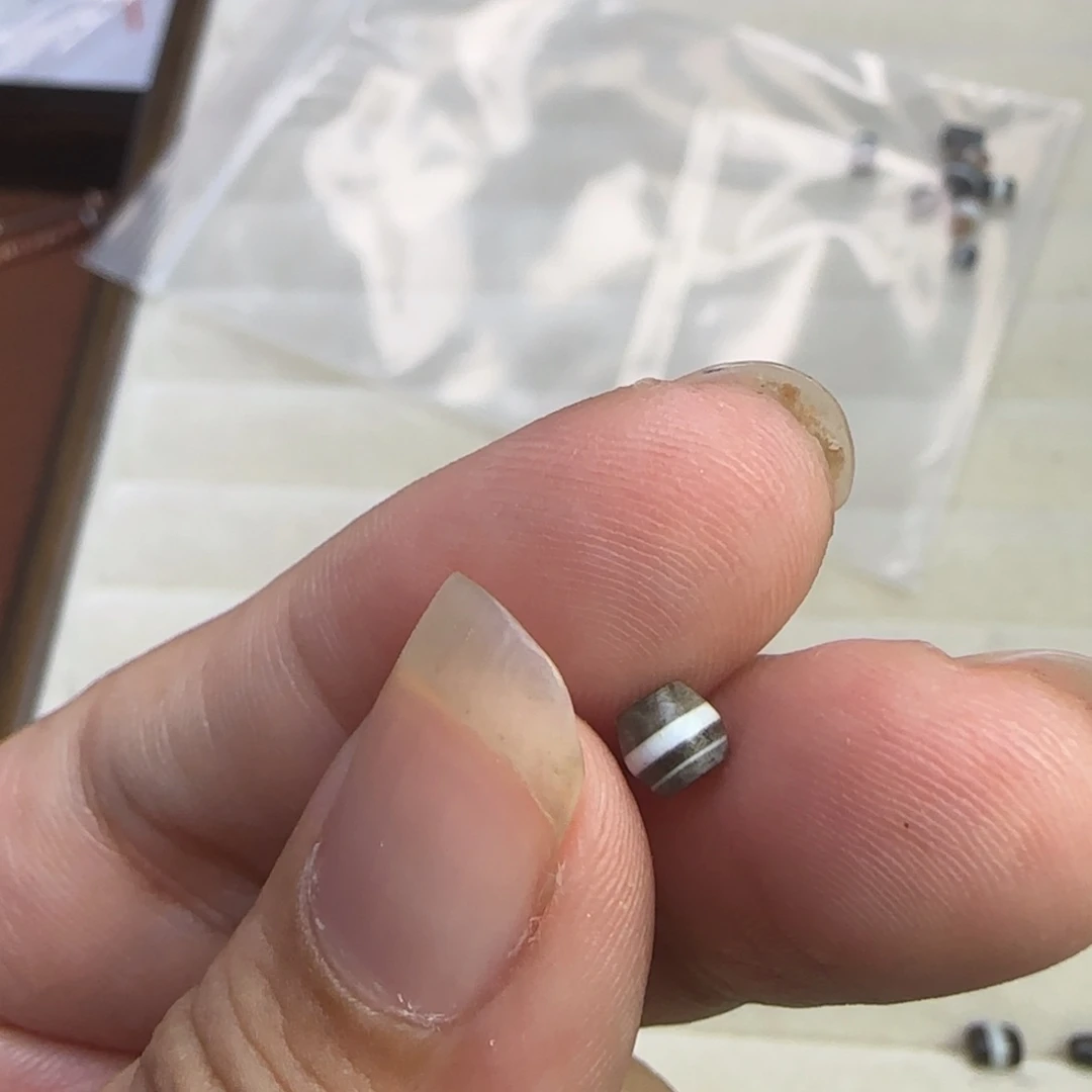 美***场玛瑙/玉髓未镶嵌珠宝半成品