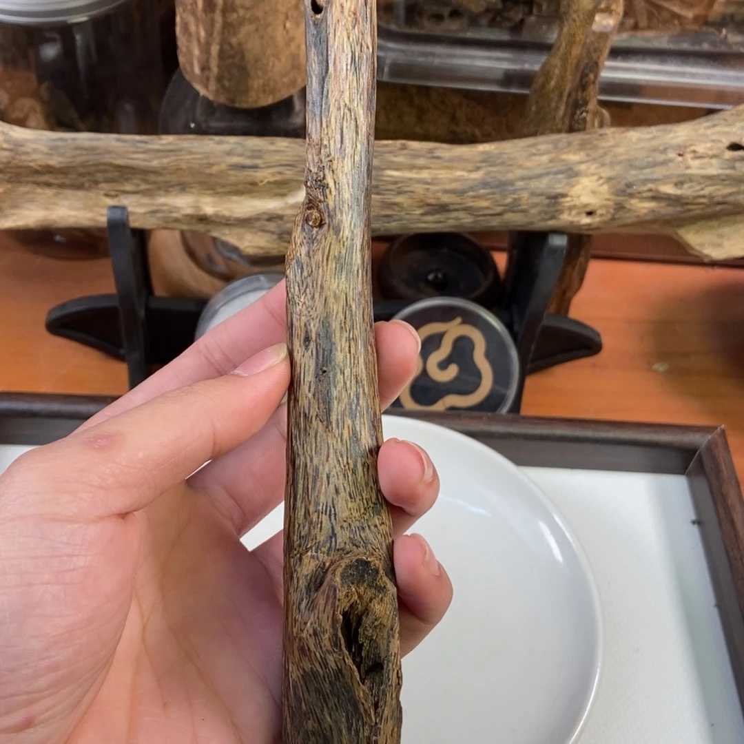 沉香乌身虫漏18克