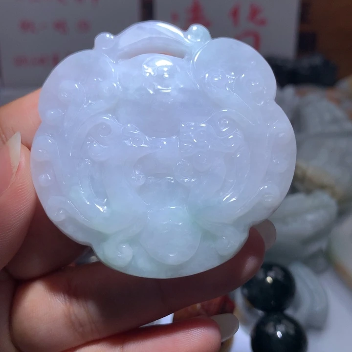 翡翠未镶嵌颈饰保真天然A货翡翠