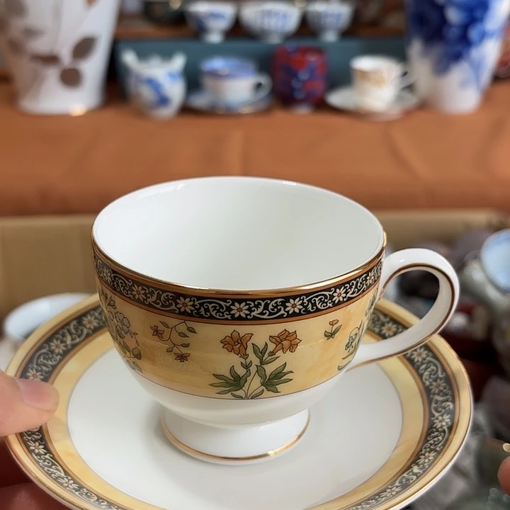瓷片威基伍德咖啡杯