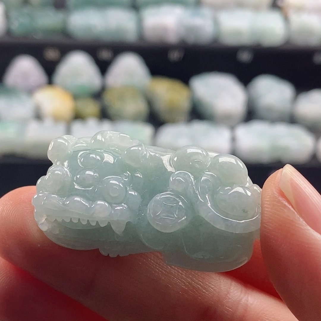 颈饰未镶嵌翡翠翡翠貔貅