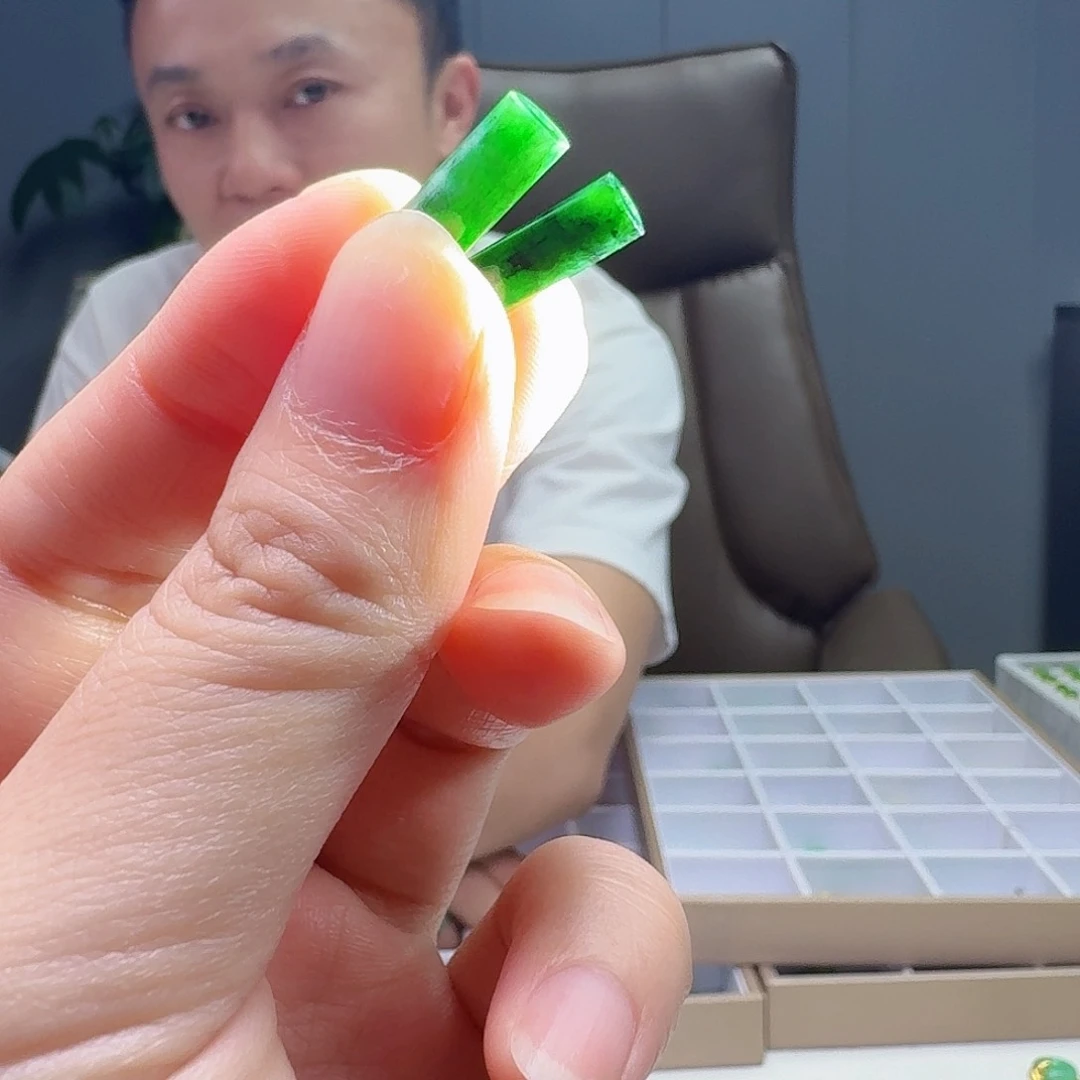 翡翠裸石多样性发货其一