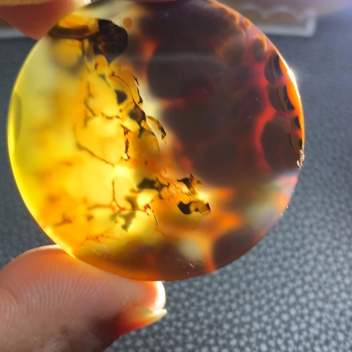 張***靈玛瑙/玉髓未镶嵌颈饰