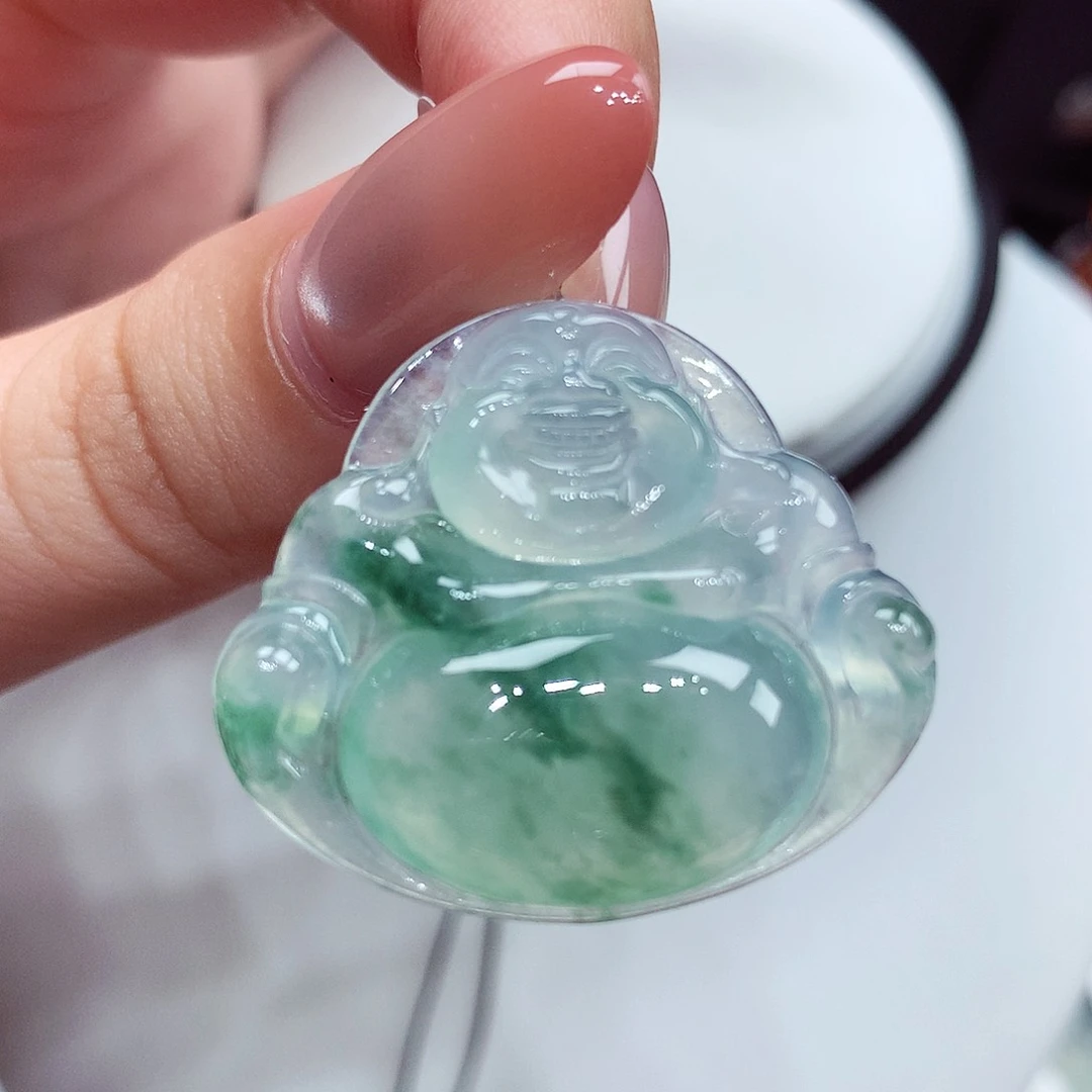 翡翠未镶嵌颈饰翡翠，27/31/6.2