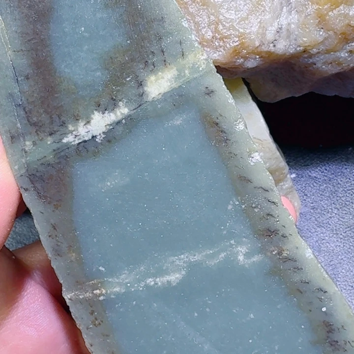 和田玉未镶嵌珠宝半成品