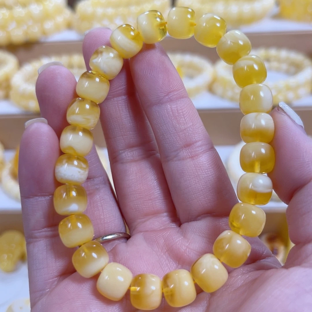 琥珀未镶嵌颈饰天然蜜蜡