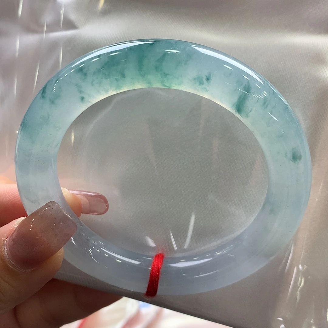 翡翠手镯未镶嵌52圆条