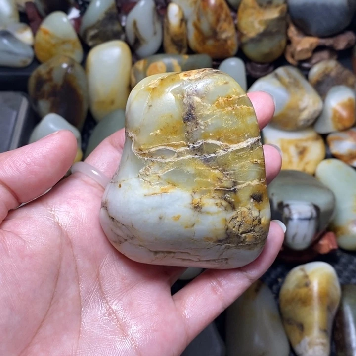 和田玉（青玉） 13未镶嵌