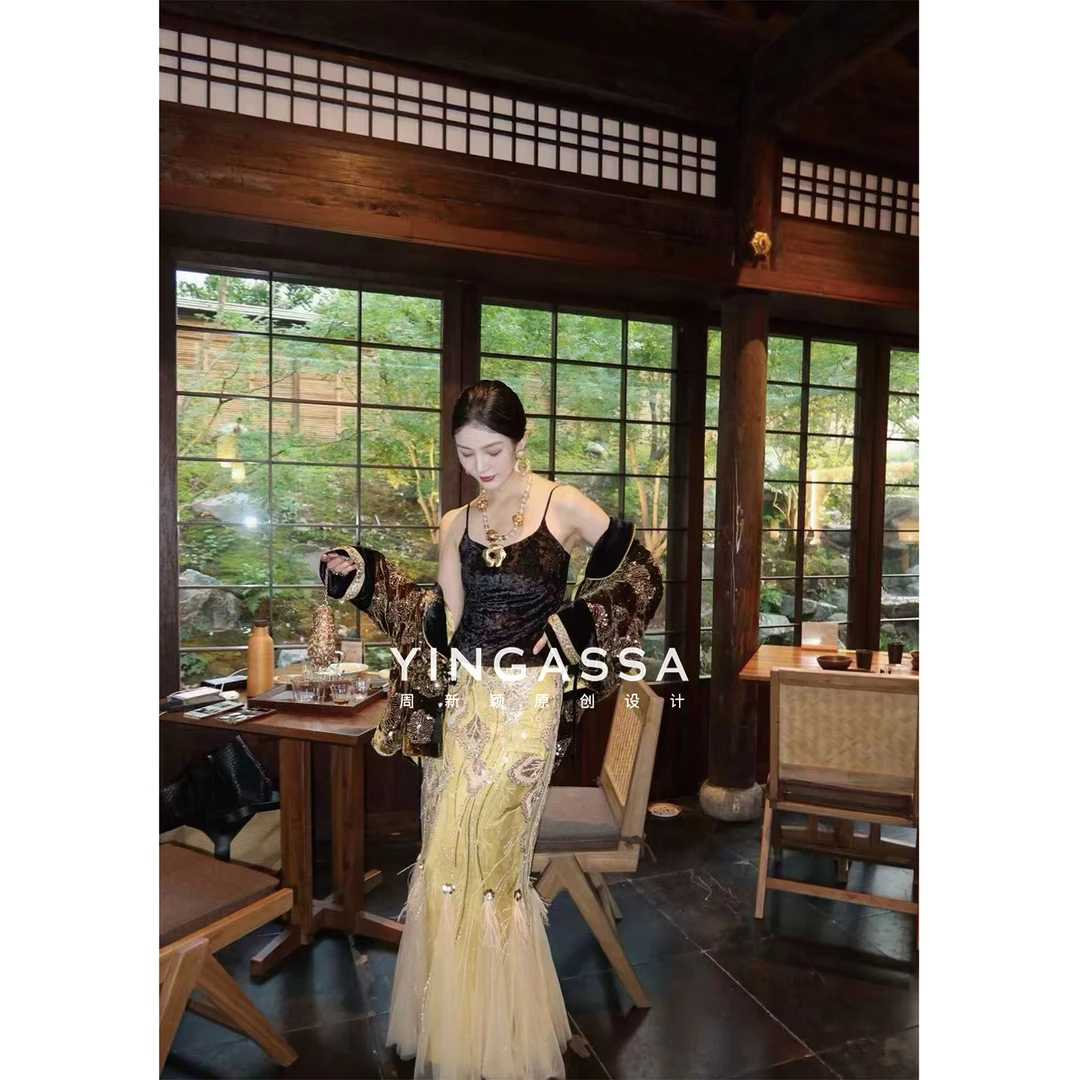 YINGASSA【暗夜玫瑰】流光溢彩新国风四色丝绒吊带背心