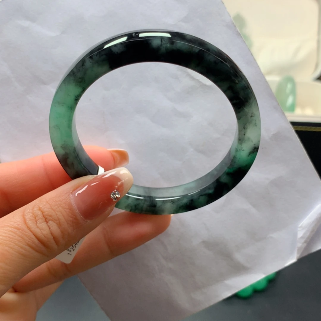 【闪购商品】石英质玉手镯未镶嵌